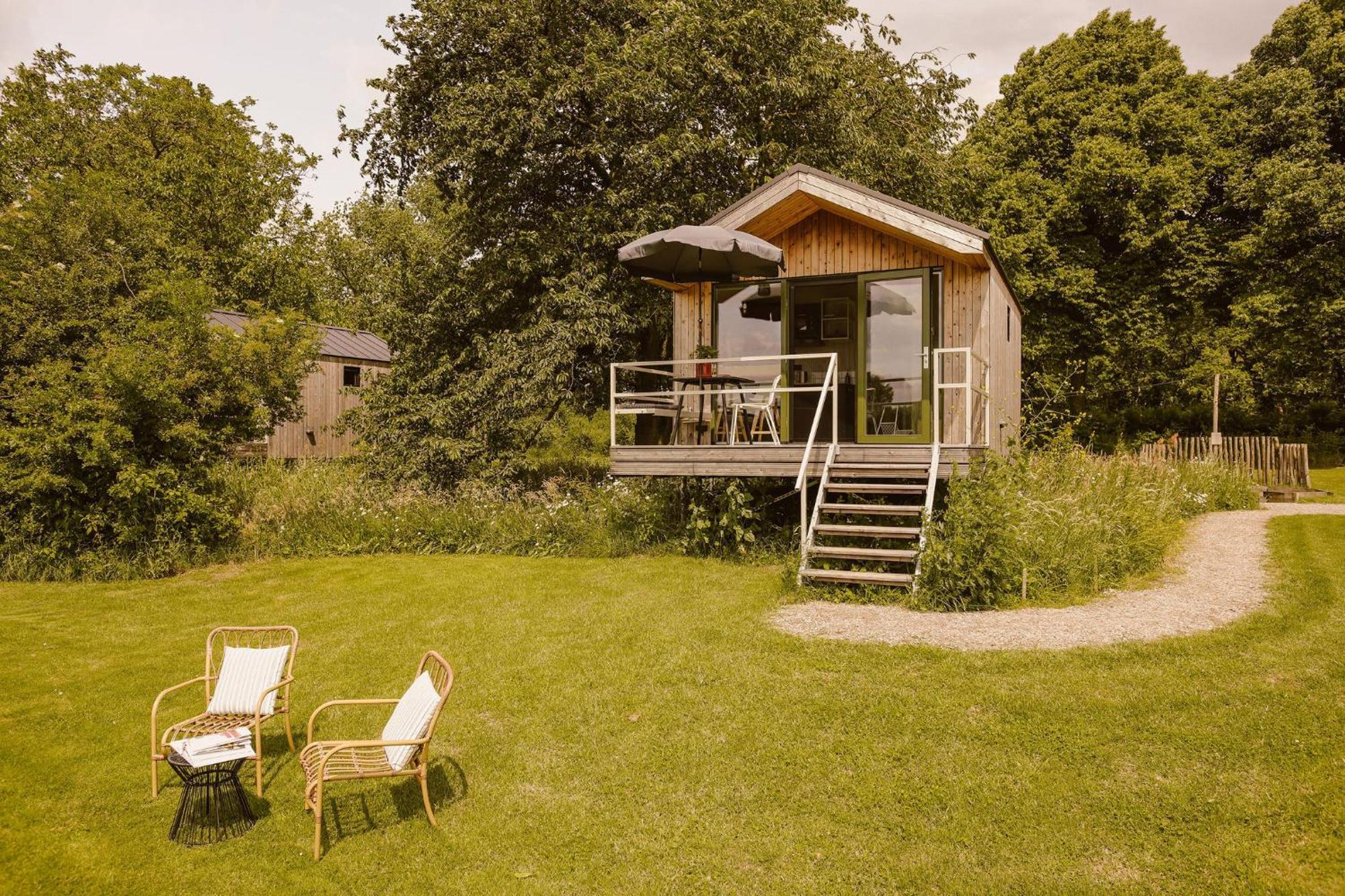 Boutiquehotel & Tiny Houses Plek17 Milsbeek Exterior photo