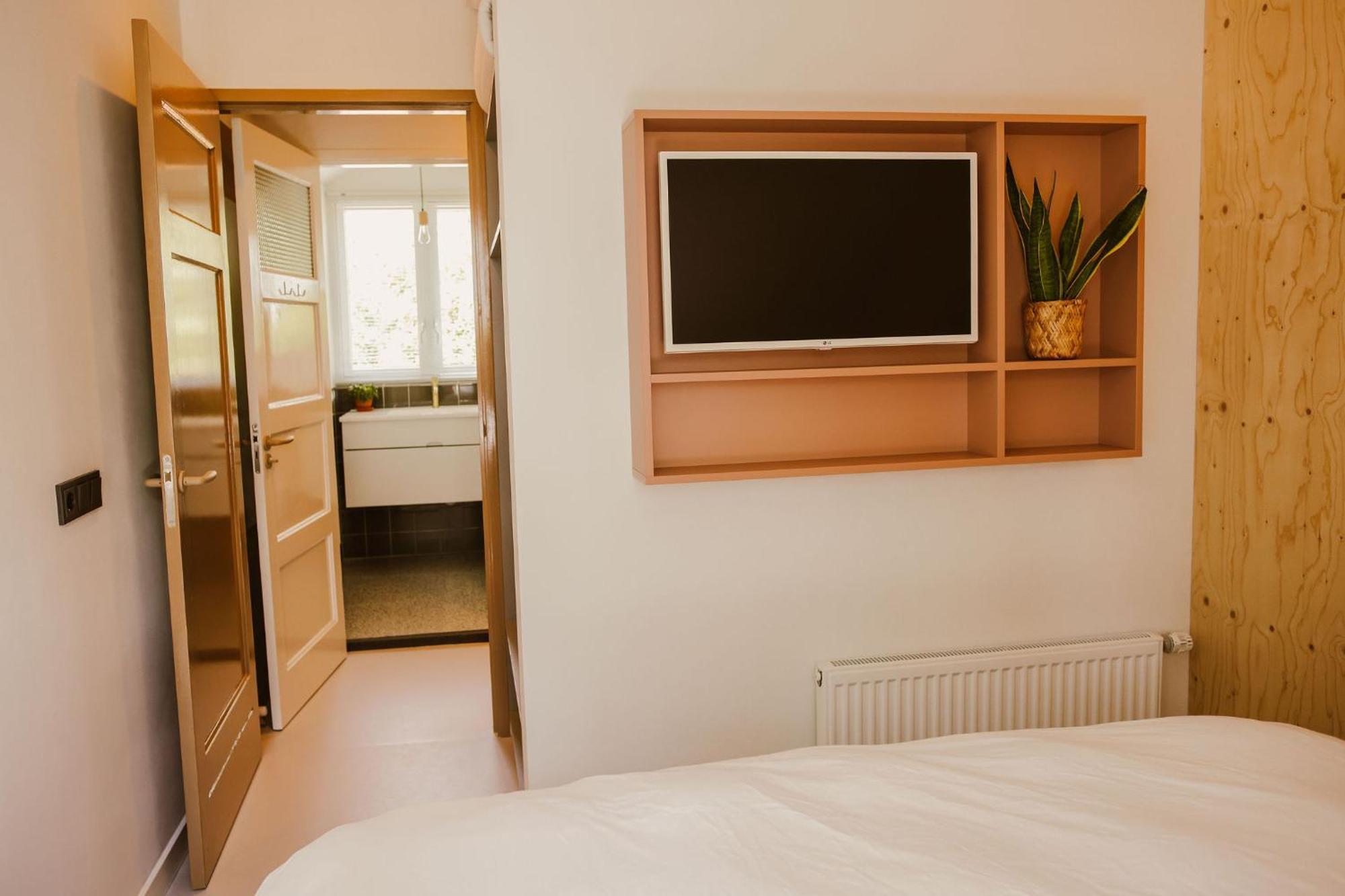 Boutiquehotel & Tiny Houses Plek17 Milsbeek Exterior photo