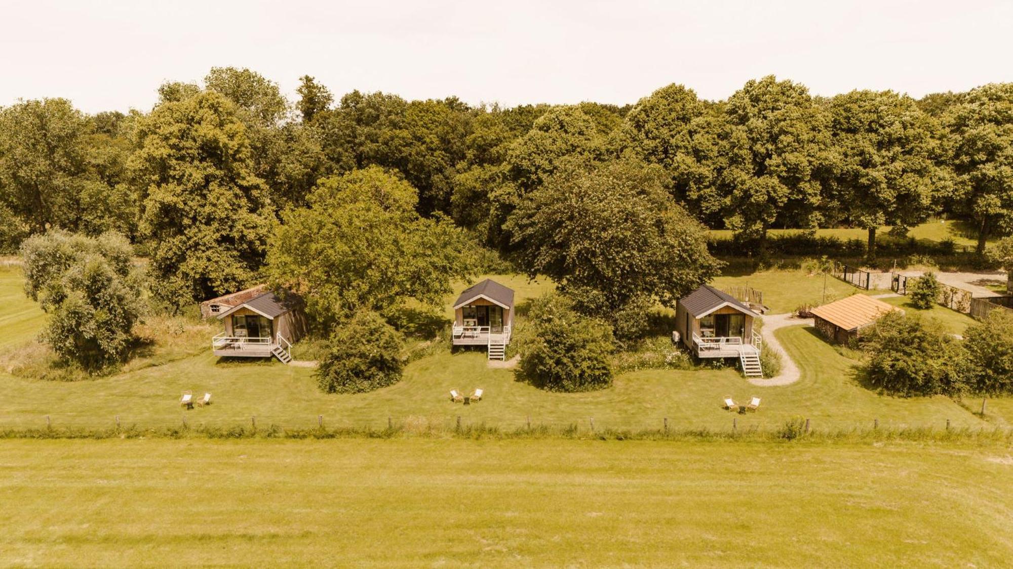 Boutiquehotel & Tiny Houses Plek17 Milsbeek Exterior photo