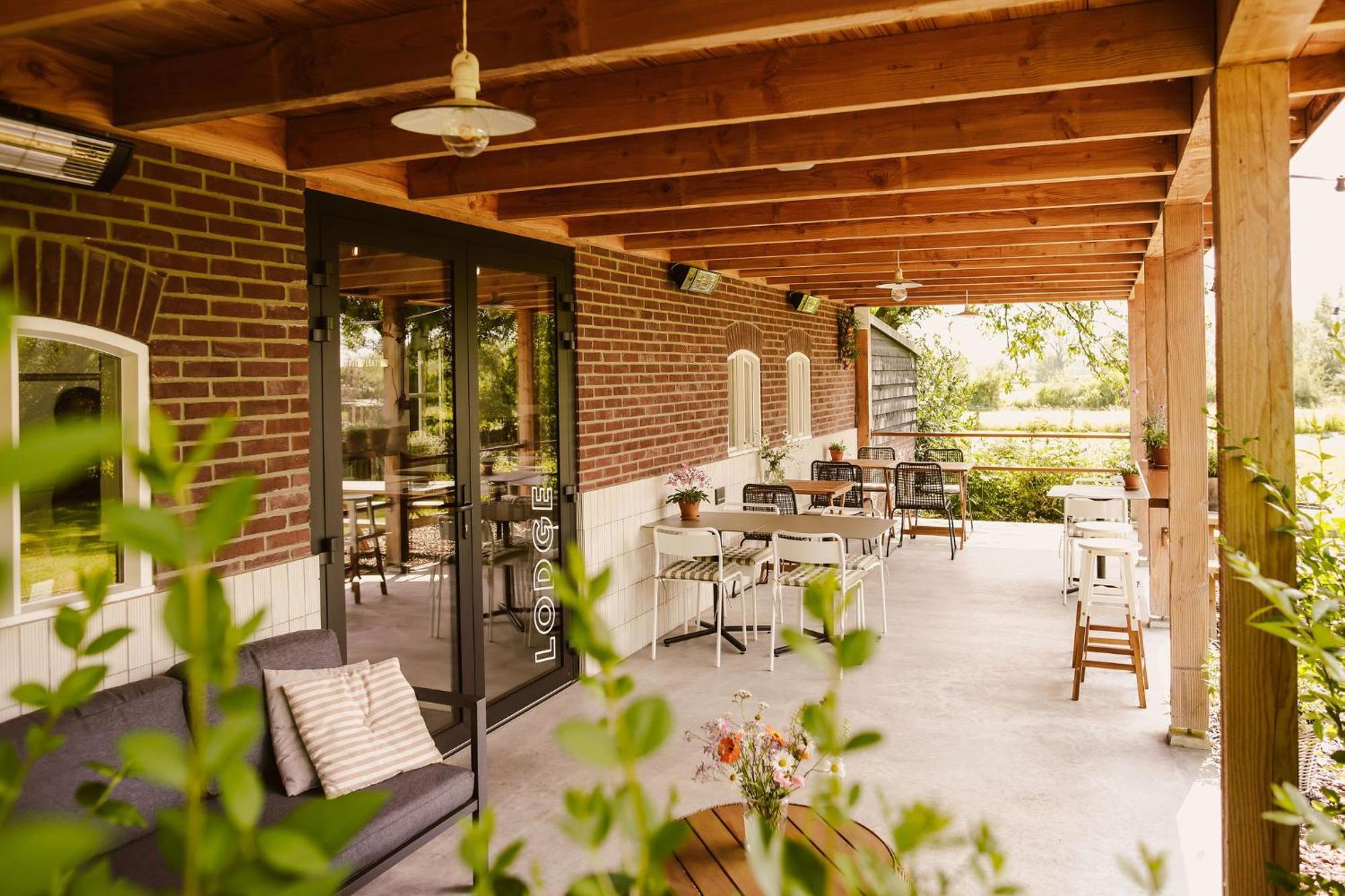 Boutiquehotel & Tiny Houses Plek17 Milsbeek Exterior photo