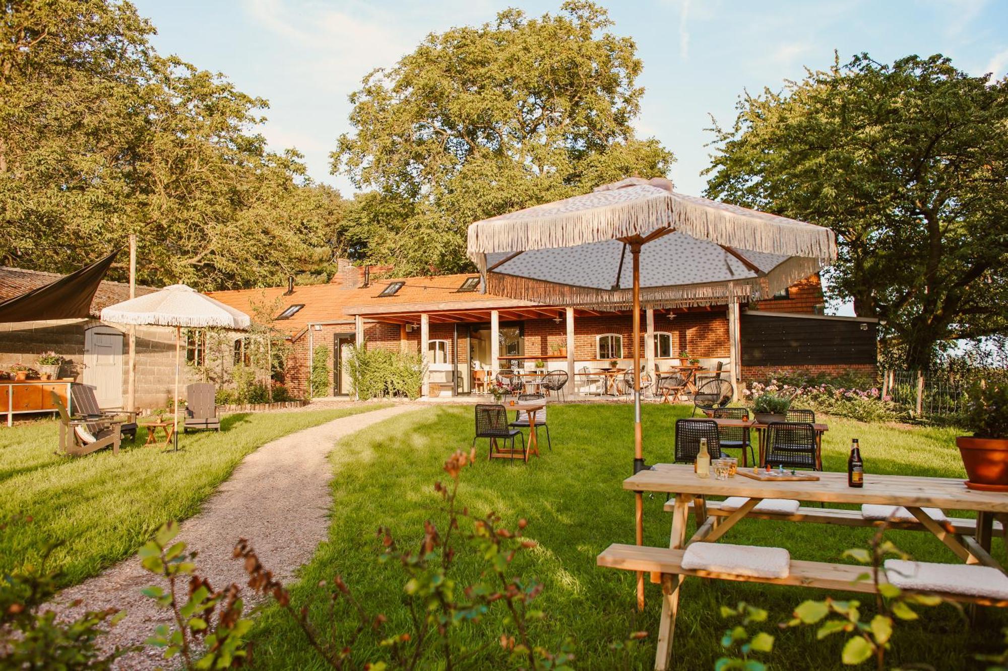 Boutiquehotel & Tiny Houses Plek17 Milsbeek Exterior photo